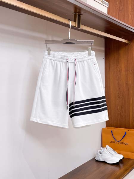 2026年4月22日新作THOM BROWNE  半ズボン高...