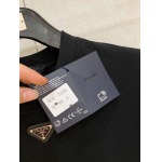 2026年4月23日春夏新作Prada半袖 tシャツ/誕生日プレゼント/FF工場