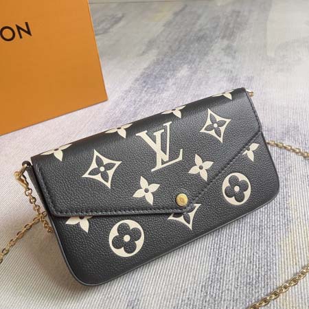 2026年5月11日入荷Louis Vuitton バッグM64064M82363 M68697   M67856 M64099 M63700  M69977 M80428 M82047   M81759 M82349 Pochette F
