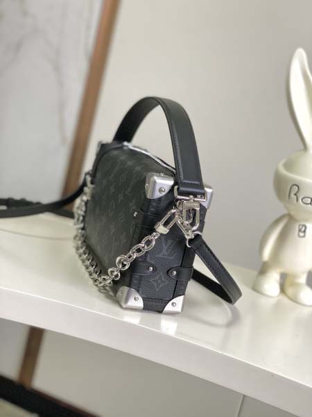2026年5月11日入荷Louis Vuitton バッグM26226 Side Trunk  East West   Monogram Eclipse   S-lock   15 x 7 x 28   高品質新作/誕生日プレゼント/XS工