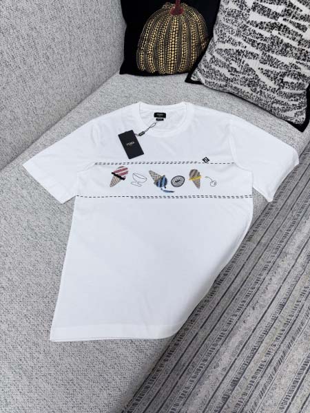 2026年5月7日入荷新作Fendi半袖 Tシャツ高級品/D...