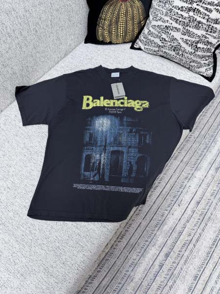 2026年5月7日入荷新作Balenciaga半袖 Tシャツ...