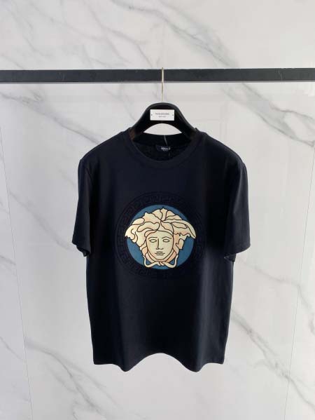 2026年5月7日入荷新作Versace半袖 Tシャツ高級品...