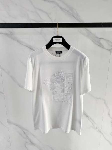 2026年5月7日入荷新作Versace半袖 Tシャツ高級品...