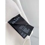 2026年5月7日入荷新作Prada半袖 Tシャツ高級品/DUW工場