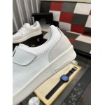 2026年5月8日入荷新品Dsquared2カジュアルシューズ/スニーカー｜メンズ靴人気本革製ギフト/誕生日/TL工場