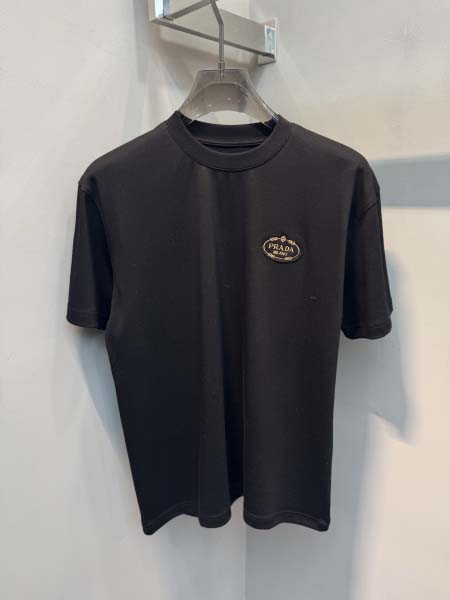 2026年5月11日入荷新作Prada半袖Tシャツ春夏高品質...
