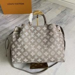 2026年5月11日入荷Louis Vuitton バッグM23395 Bella Tote 32.0 x 23.0 x 13.0 高品質新作/誕生日プレゼント/XS工場