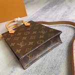 2026年5月11日入荷Louis Vuitton バッグMonogram   Sac Plat M81295   14 x 17 x 5    高品質新作/誕生日プレゼント/XS工場