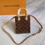 2026年5月11日入荷Louis Vuitton バッグMonogram   Sac Plat M81295   14 x 17 x 5    高品質新作/誕生日プレゼント/XS工場