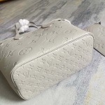 2026年5月11日入荷Louis Vuitton バッグM14319M13758  M47143M46482M46599   M45685 M45684 M45686    M46516  M46514  M46329 M45686  M