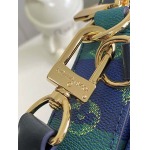 2026年5月11日入荷Louis Vuitton バッグm26026    Trio hr Monogram Heritage  18.5 x 7 x 25    高品質新作/誕生日プレゼント/XS工場
