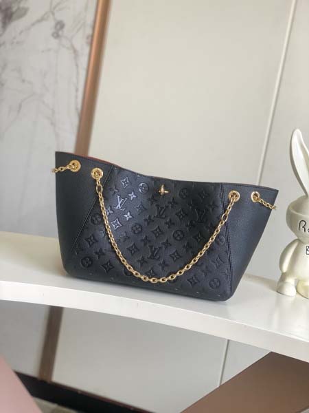 2026年5月11日入荷Louis Vuitton バッグM...