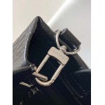 2026年5月11日入荷Louis Vuitton バッグM15238 N40810 M13940  M13929  M27109  M13922 Louis Vuitton  Maison Fond e En高品質新作/誕生日プレゼント/