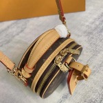 2026年5月11日入荷Louis Vuitton バッグM44699   Mini Bote Chapeau  Monogram   Malletage  13.0 x 12.0 x 6.5 Monogram 高品質新作/誕生日プレゼント