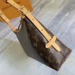 2026年5月11日入荷Louis Vuitton バッグM28101   CarryAll EastWest Monogram Monogram  20 x 10 x 33.5 高品質新作/誕生日プレゼント/XS工場