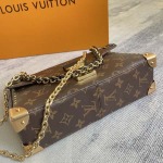 2026年5月11日入荷Louis Vuitton バッグM14526M28137Trunkie  Monogram   S-lock 27 x 16 x 8 高品質新作/誕生日プレゼント/XS工場