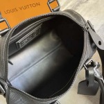 2026年5月11日入荷Louis Vuitton バッグM13904  Monogram   Pharrell Williams    22 x 18 x 32 高品質新作/誕生日プレゼント/XS工場