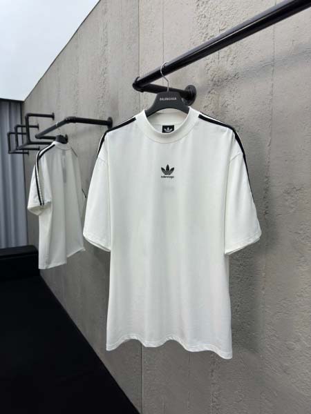 2026年5月15日春夏入荷新作Balenciaga半袖 t...