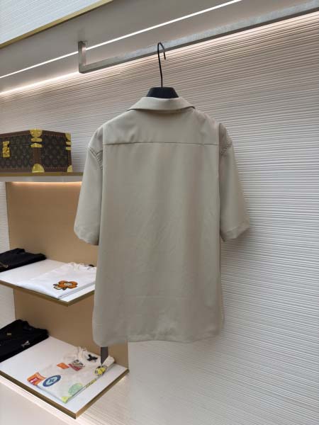 2026年6月17日春夏新作LOUIS VUITTONシャツ高品質人気の商品/YGY工場