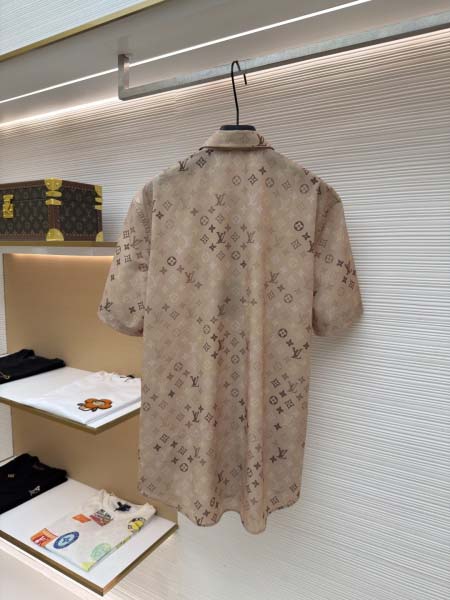 2026年6月17日春夏新作LOUIS VUITTON半袖 tシャツ高品質人気の商品/YGY工場