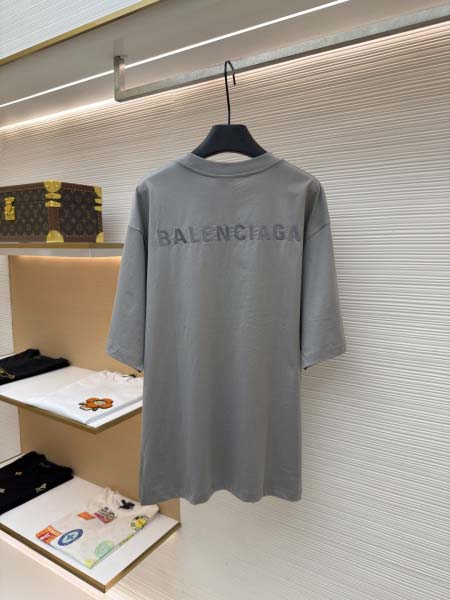 2026年6月17日春夏新作Balenciaga半袖 tシャツ高品質人気の商品/YGY工場