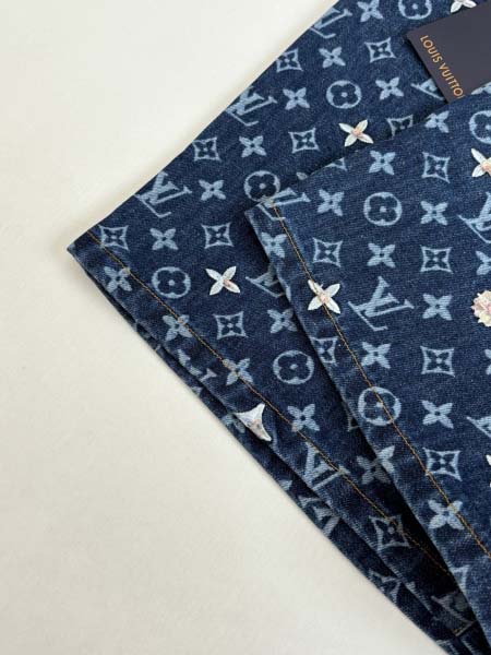2026年6月17日春夏新作Louis vuittonデニムパンツ高品質人気の商品/YGY工場