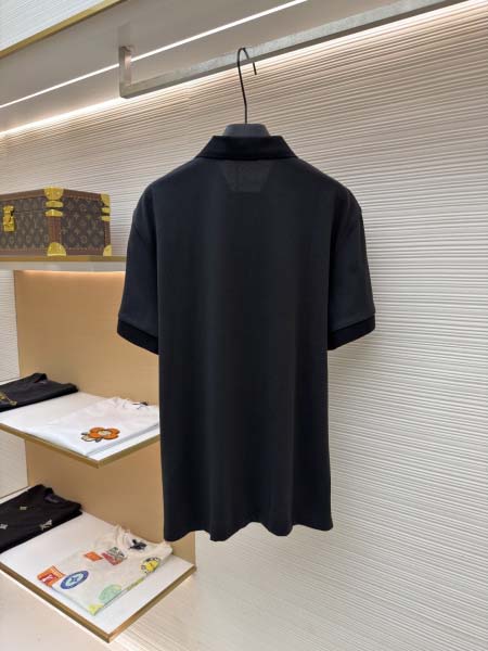 2026年6月17日春夏新作Prada半袖 tシャツ高品質人気の商品/YGY工場