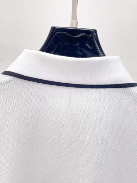 2026年6月25日春夏新作Prada半袖 tシャツ高品質人気の商品/YGY工場