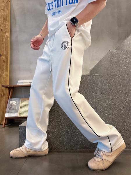 2026年6月9日入荷春夏新作Louis Vuittonスラ...