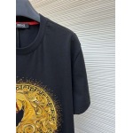 2026年6月18日春夏新作VERSACE半袖 tシャツ高品質人気の商品/YGY工場