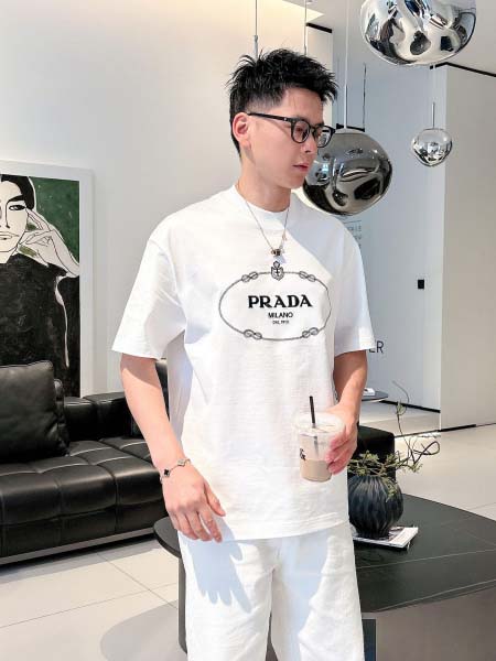 2026年6月25日春夏新作Prada半袖 tシャツ高品質人...