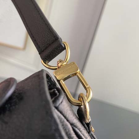 2026年7月19日入荷Louis VuittonM41487Pochette Mtis  Monogram Empreinte S-lock  高品質新作/誕生日プレゼント/XS工場