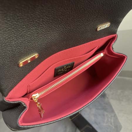 2026年7月19日入荷Louis VuittonM45978 Madeleine BB  Monogram Empreinte  Monogram  S-lock  Pochette Mtis  高品質新作/誕生日プレゼント/XS工場