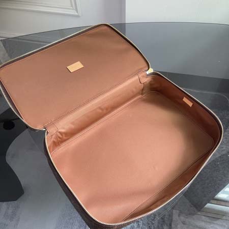 2026年7月19日入荷Louis VuittonM43690 43689 43688    Monogram  35.019.09.0  22.514.08.5   高品質新作/誕生日プレゼント/XS工場