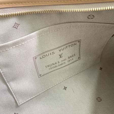2026年7月19日入荷Louis Vuitton M2A1362026  Carryall East-West  Monogram Emblme    高品質新作/誕生日プレゼント/XS工場