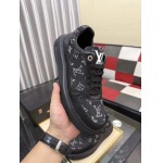 2026年7月1日入荷新品Louis Vuittonカジュアルシューズ/スニーカー｜メンズ靴人気本革製ギフト/誕生日/TL工場