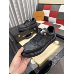 2026年7月1日入荷新品Louis Vuittonカジュアルシューズ/スニーカー｜メンズ靴人気本革製ギフト/誕生日/TL工場