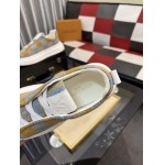 2026年7月1日入荷新品Louis Vuittonカジュアルシューズ/スニーカー｜メンズ靴人気本革製ギフト/誕生日/TL工場