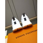 2026年7月3日入荷新品Louis Vuittonカジュアルシューズ/スニーカー｜メンズ靴人気本革製ギフト/誕生日/TL工場