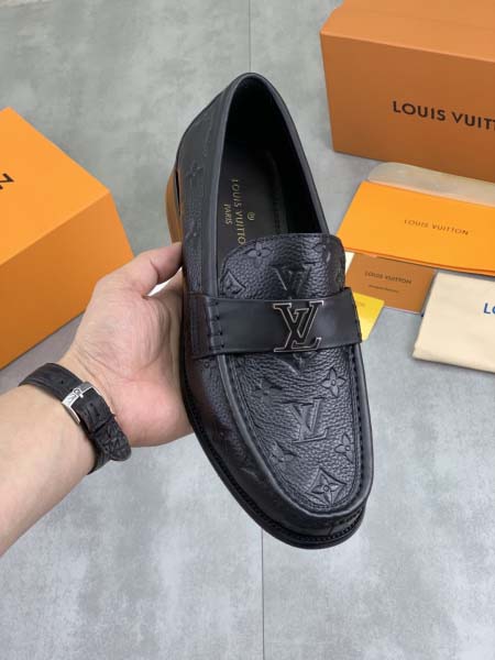 2026年7月3日入荷新品Louis Vuittonカジュア...