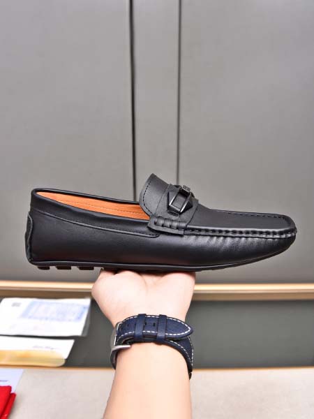 2026年7月3日入荷新品Ferragamoカジュアルシュー...