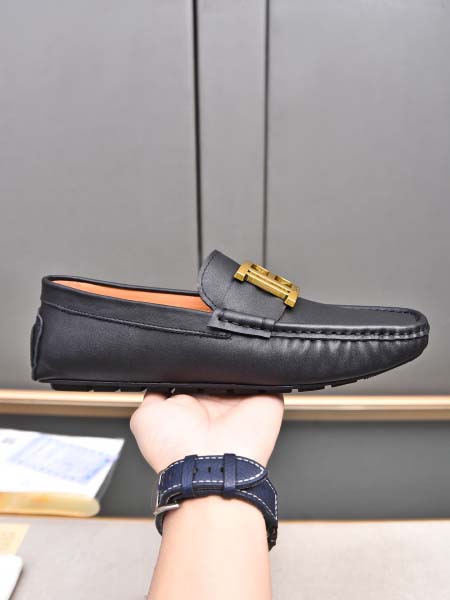 2026年7月3日入荷新品Balmain カジュアルシューズ...