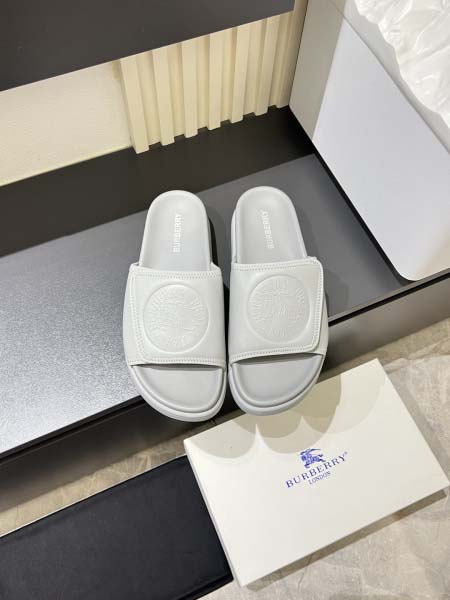 2026年7月7日入荷新品Burberryカジュアルシューズ...