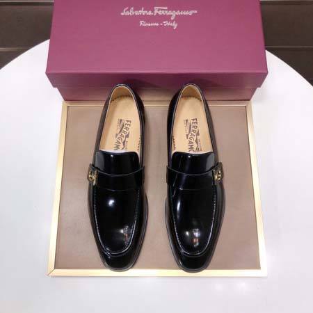 2026年7月7日入荷新品Ferragamoカジュアルシュー...
