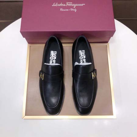 2026年7月7日入荷新品Ferragamoカジュアルシュー...