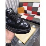 2026年7月7日入荷新品Louis Vuittonカジュアルシューズ/スニーカー｜メンズ靴人気本革製ギフト/誕生日/TL工場
