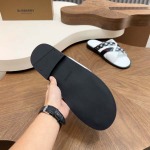 2026年7月7日入荷新品Burberryカジュアルシューズ/スニーカー｜メンズ靴人気本革製ギフト/誕生日/TL工場