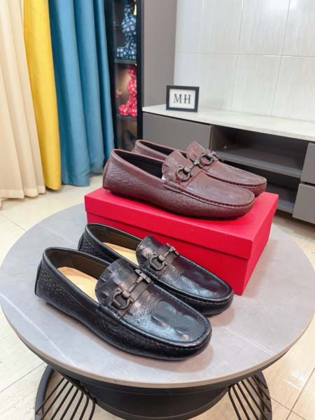 2026年7月7日入荷新品Ferragamoカジュアルシュー...