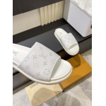 2026年7月7日入荷新品Louis Vuittonカジュアルシューズ/スニーカー｜メンズ靴人気本革製ギフト/誕生日/TL工場